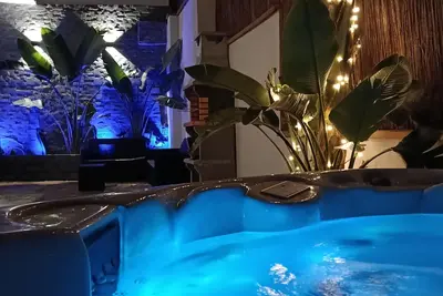 Image de Can Masia, apartment with jacuzzi, barbecue, garden and private chillout