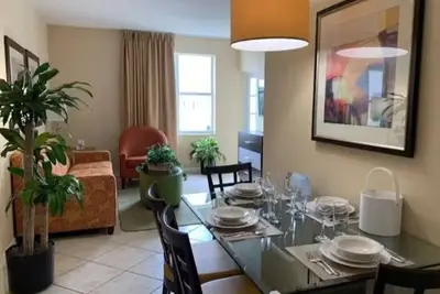 Image de Resort with 1 bedroom and Ac in wonderful garden city of Weston