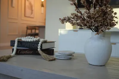 Image de Stylish 4br Getaway• Foosball •Easy Highway Access