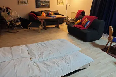 Image de 5 minutes walk to Lake Chiemsee - large apartment with balcony and garden area