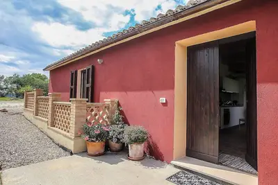 Image de Comfortable vacation home in the vineyards. Wheelchair accessible, pet friendly!