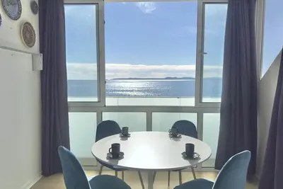 Image de Studio à Canyelles avec parking - Vue mer, jusqu'à 4 personnes