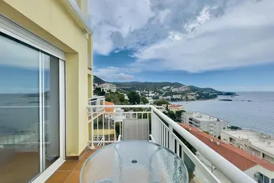 Image de Bel appartement avec piscine, WiFi, clim et parking à 700m de la plage