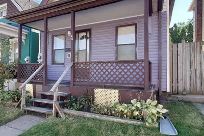 Image de Family-Friendly 3-Bedroom Furnished House(monthly rental)