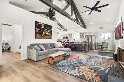 Image de Cozy 1-bedroom house on 5 acres, in beautiful rural Menan, with Ac and heat.