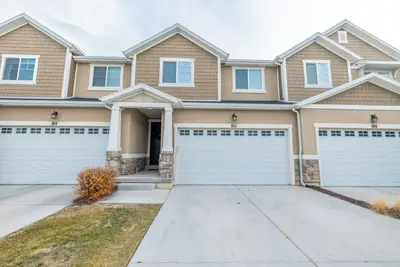 Image de 4-bedroom townhome in Orem on The Links at Sleepy Ridge Golf Course