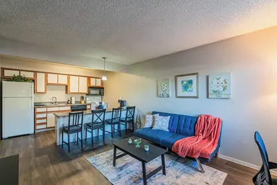 Prime Location! Pool, Gym, Laundry, & Much More!