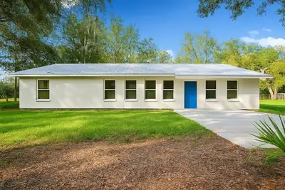 Image de Blue Door’s Residence – between Disney & Tampa