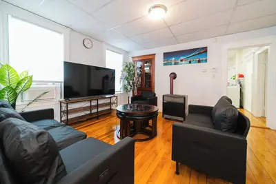 Image de 4/1 - 3br Worcester - Cozy Apartment Near Clark Uni