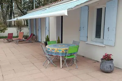 Image de la maison bleue à Surgères