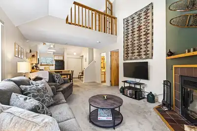 Image de Woods Village 30 lovely 2 bedroom with full service pool and spa