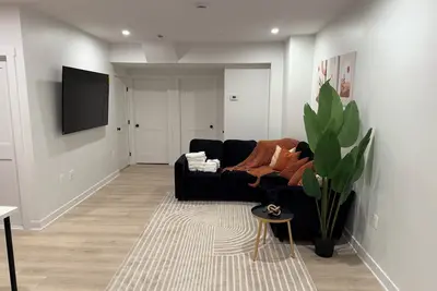 Image de Spacious 7-bedroom house in quaint Baltimore with Ac