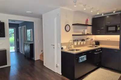 Image de Peaceful Family Villa near Lake Balaton · Right next to the Beach