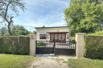 Image de Gîte marais Audomarois, accès pédestre / barque