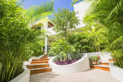 Image de Spacious Patio w/ Private Pool | 7 min to Beach