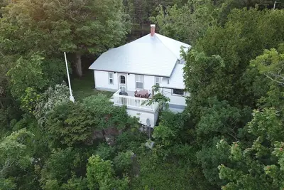 Image de Lockmaster's House, Davis Lockstation, Parks Canada