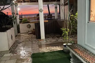 Image de Artists Ocean View Retreat Home in San Antonio Del Mar B. C. , Mexico