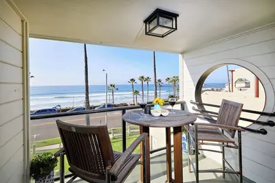 Image de 152-4 Coastal Luxury with Panoramic Ocean View