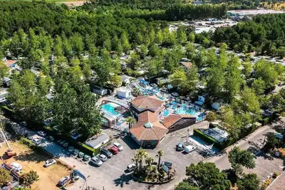 Image de Mobil-home | Comfort | 2 Ch. | 4/6 pers. | Terrasse simple | A/C | Tv