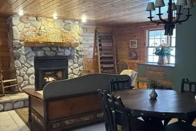 Image de Allen Falls Private Woodland Cabin on 30 acres