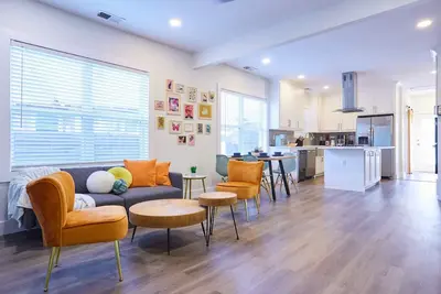 Image de Cozy Dallas Home in Bishop Arts Near Lake and Park