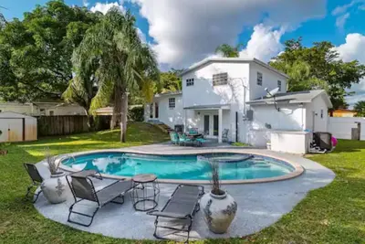 Image de Pool Home 10