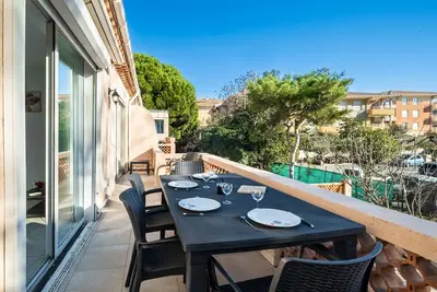 Image de Appartement 'Courtille Sur Mer' avec aperçu mer, Wi-Fi et climatisation