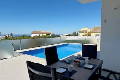 Image de Comfortable bungalow with pool in El Ráfol d'Almúnia - sea views and mountain panorama