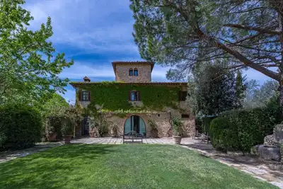 Villa Tignano with Pool