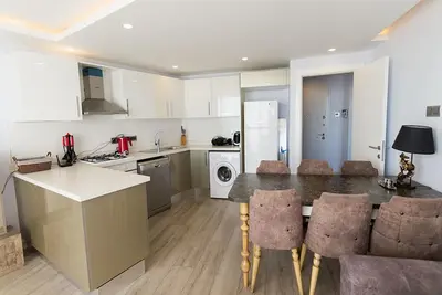 Elegance Penthouse by Holidaykeys