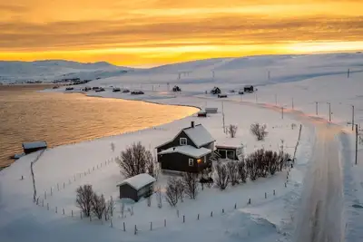 Image de Arctic House with Amazing Fjord Views, Jacuzzi & Northern Lights
