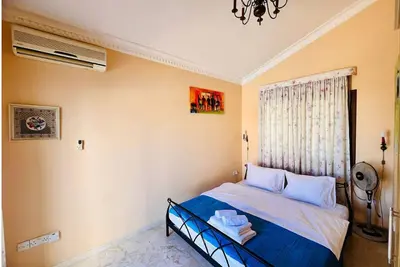 Image de Villa Rosa by HolidayKeys