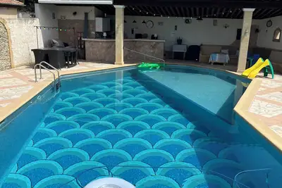 Image de Villa 6 couchages avec espace aquatique indépendant et salle de jeux