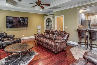 Image de Spacious 5-bedroom house in tranquil Brandon with Ac