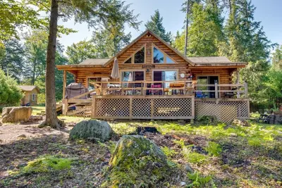 Image de Serene Island Retreat - Quiet Cove on Lake Winnipesaukee