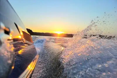 Image de Lakeside Escape - Charming home centrally located on Lake Cumberland