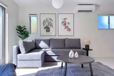 Image de Convenient Ozu Location Bright 4br Stay by Restavio