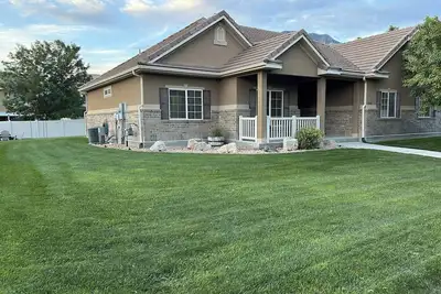 Image de The Corner Haven - a cozy, peaceful home in the heart of Utah County!