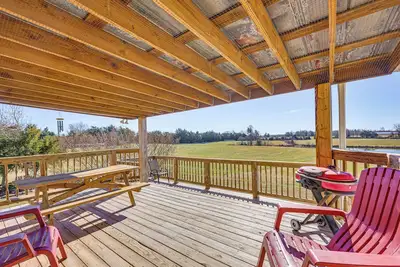 Image de 100-Acre Family Getaway in Kenbridge: Pets Welcome