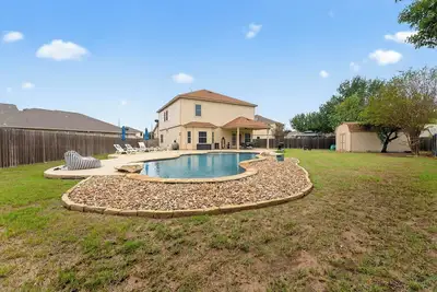 Image de Spacious 5br - River Float - Pool - Fire Pit