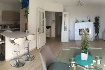 Image de Charmant app T4 85m2 avec terrasse Coeur Marianne