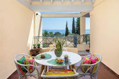 Image de Piedra Apartment – Sea View Apartment with Parking in Barbati, Corfu