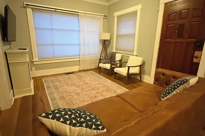 Image de Peaceful 2-bedroom house in Tacoma perfect for your getaway