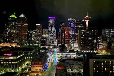 Image de Breath-Taking-View/5Guest DTskyline-135 13ave Sw