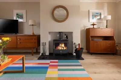 Image de Beautifully furnished house in the peaceful village of Flushing, near Falmouth