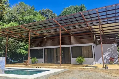 Image de Lovely 3-bedroom house perfect for your getaway