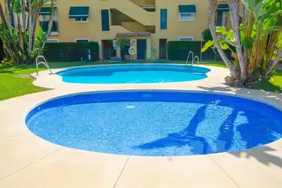 Image de Élégant appartement à Estepona, proche de la mer