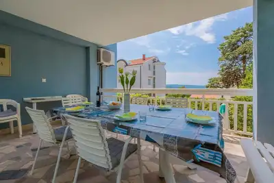 Image de Grand appartement à seulement 300 mètres de la plage avec vue sur la mer et lave-linge