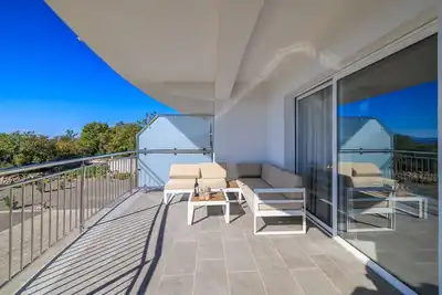 Image de Appartement fascinant avec barbecue, vue sur la mer, parking, lave-linge
