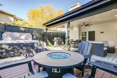 Image de Luxury Home, Prime Location, Private Outdoor Oasis in The Heart of Dfw